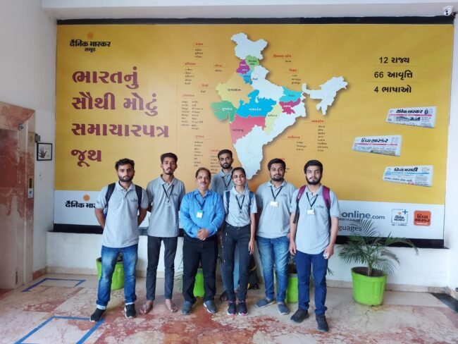 Visit to Divya Bhaskar Office, Makaraba