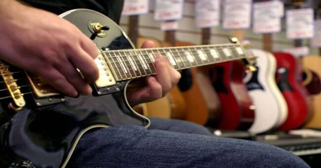How to rock your first Guitar